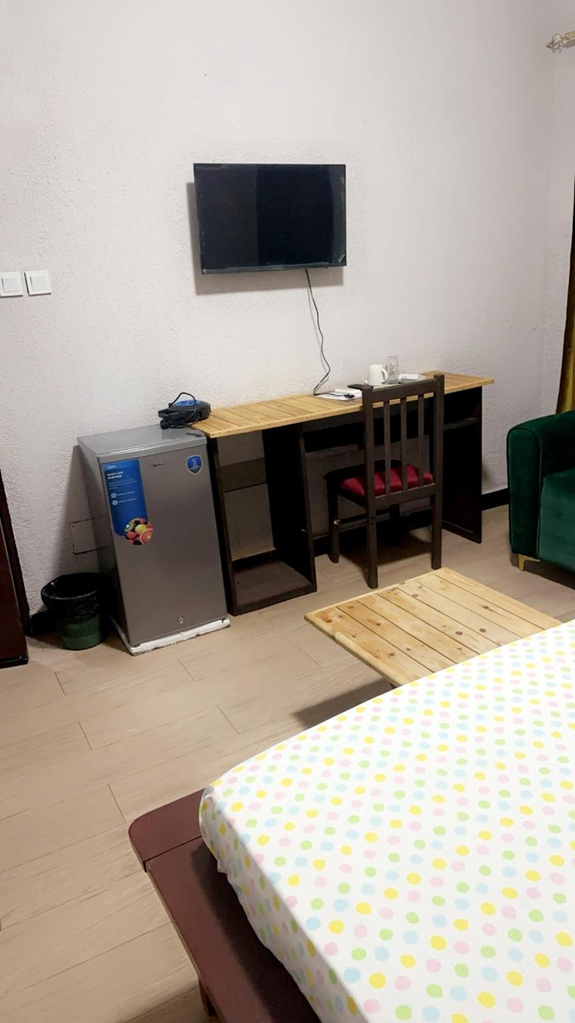 Hotel Residence Aicha Tambacounda Esterno foto